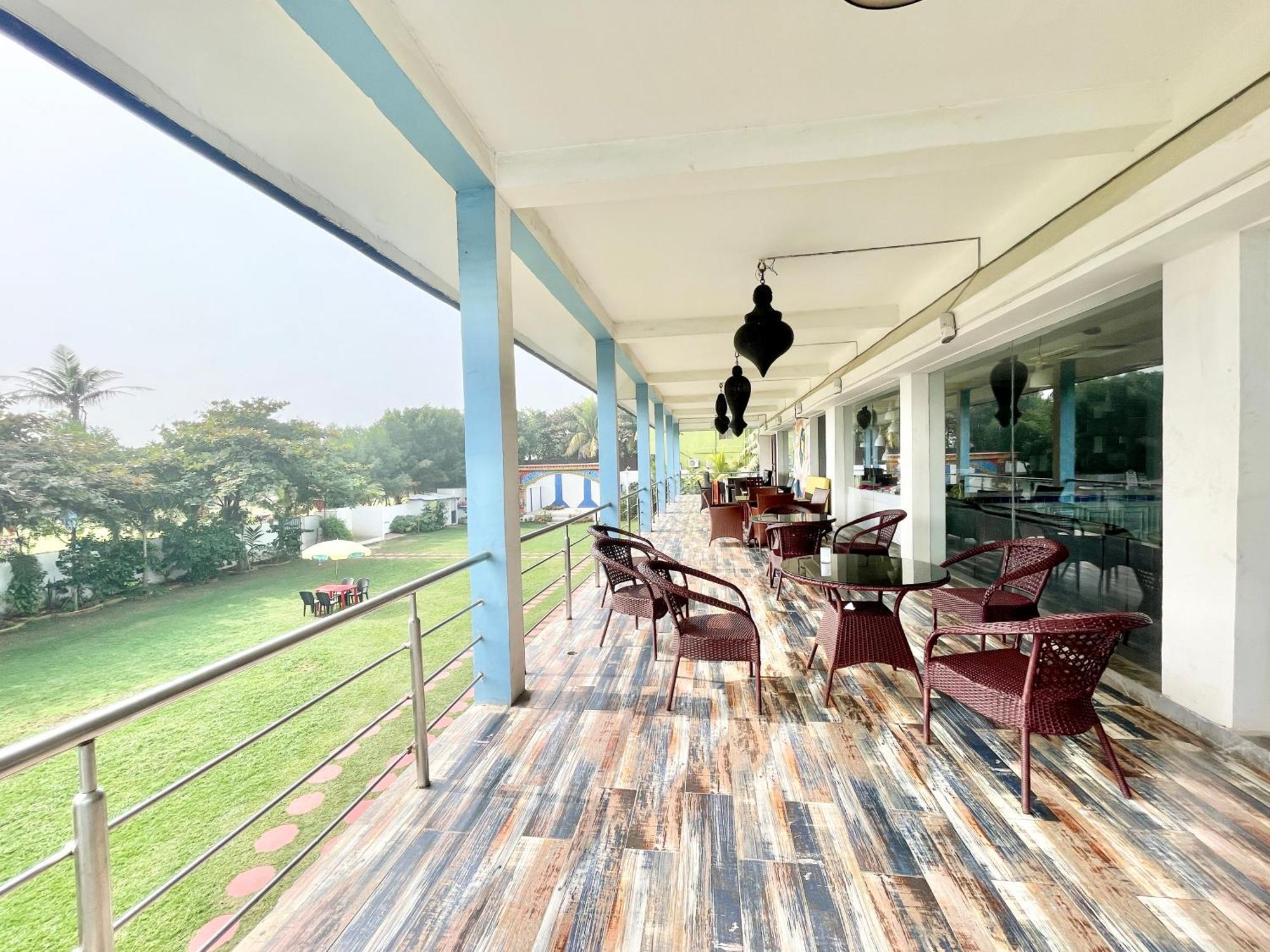 Hotel V-I Near Sea , Puri Private-Park -Gym-Spa Fully-Airconditioned-Hotel Lift-And-Parking-Facilities Breakfast-Included Εξωτερικό φωτογραφία