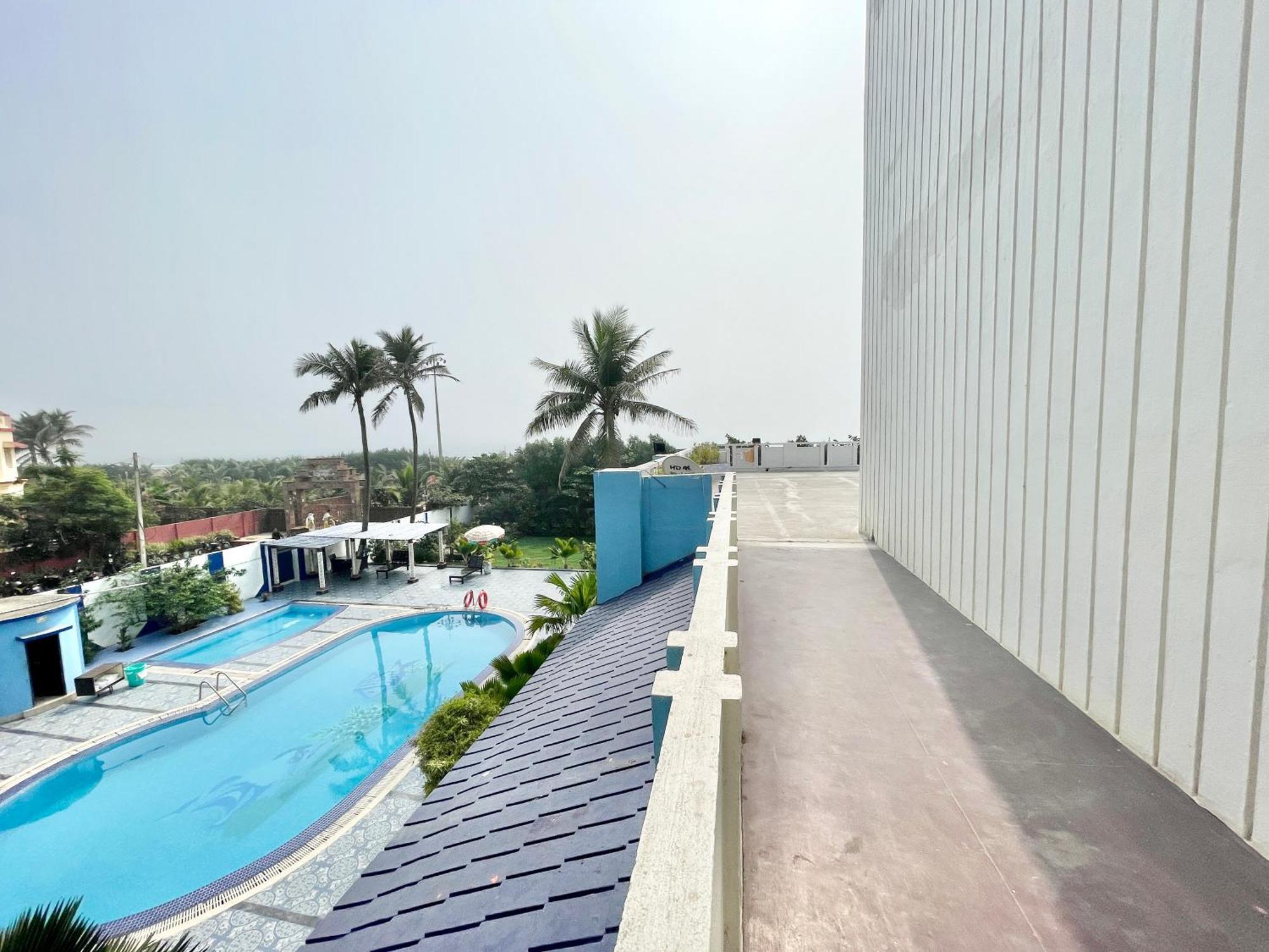 Hotel V-I Near Sea , Puri Private-Park -Gym-Spa Fully-Airconditioned-Hotel Lift-And-Parking-Facilities Breakfast-Included Εξωτερικό φωτογραφία