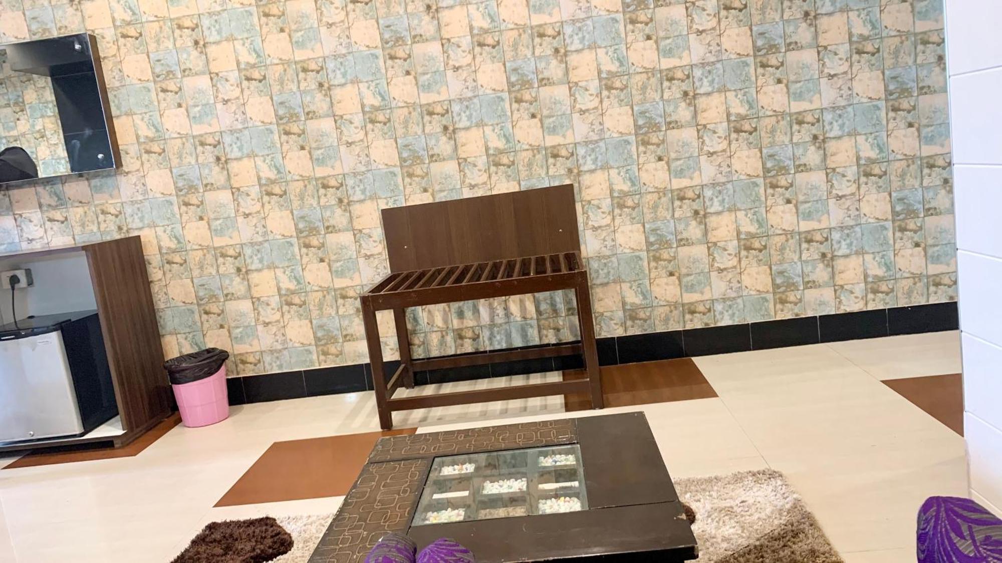 Hotel V-I Near Sea , Puri Private-Park -Gym-Spa Fully-Airconditioned-Hotel Lift-And-Parking-Facilities Breakfast-Included Εξωτερικό φωτογραφία
